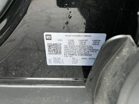 Used 2025 Chevrolet TrailBlazer LT w/ Driver Confidence Package image 22