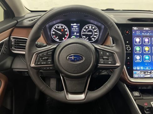 Used 2025 Subaru Outback Touring w/ Popular Package #2 AWD/4WD image 17