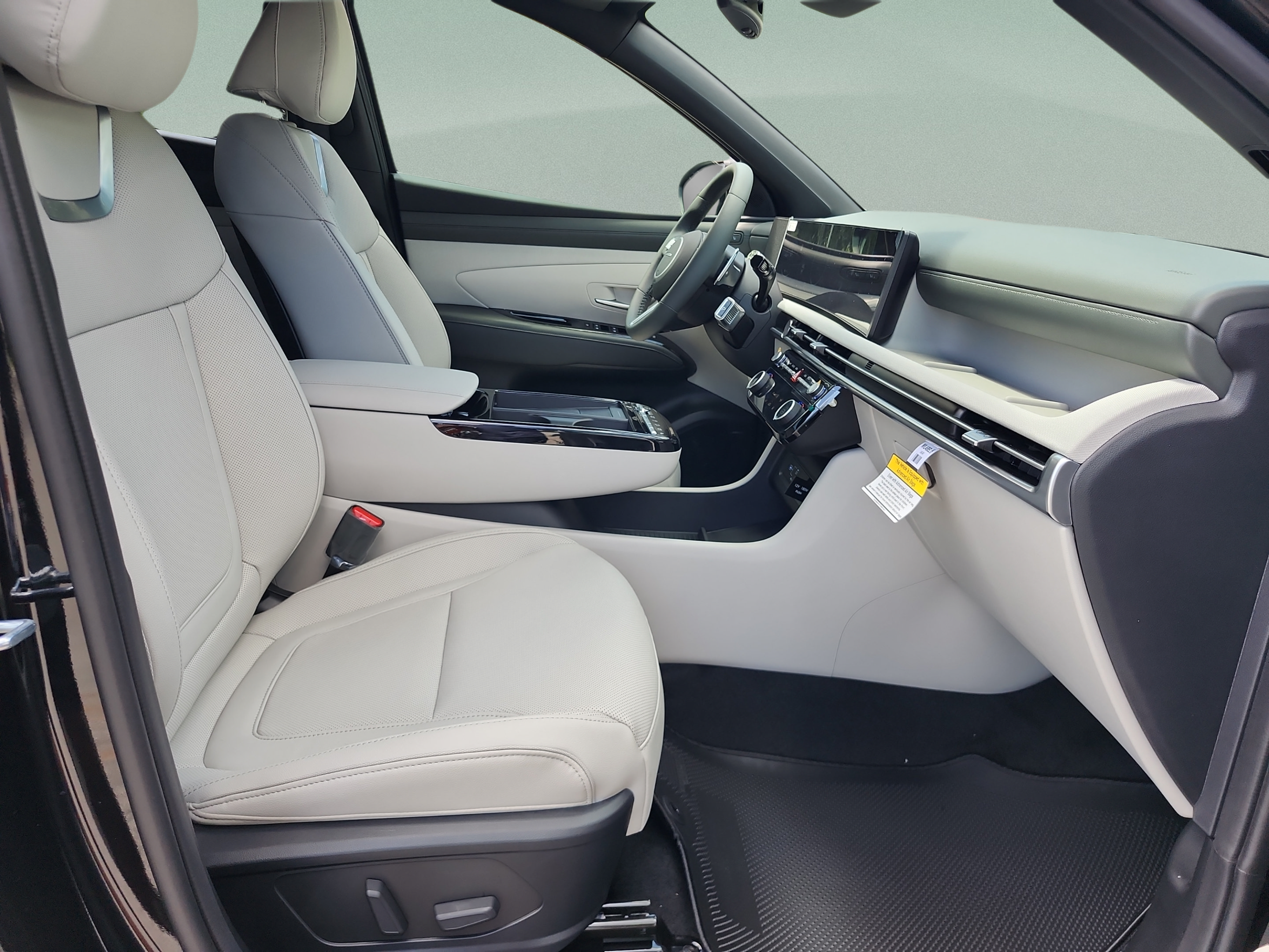 New 2026 Hyundai Tucson Limited w/ Tow & Go Package AWD/4WD image 19