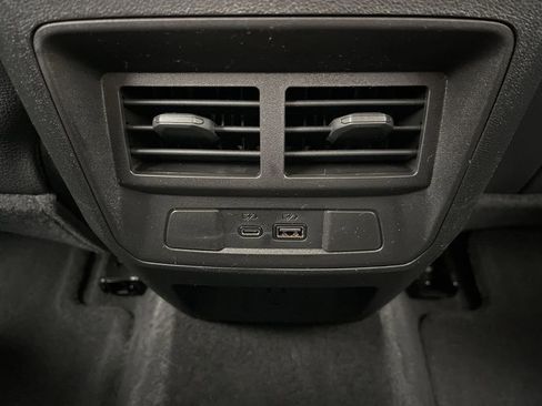 New 2026 GMC Canyon Denali image 22