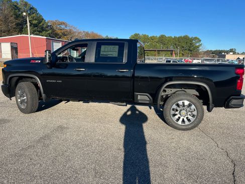 New 2026 Chevrolet Silverado 2500 Custom w/ Z71 Off-Road Package image 4