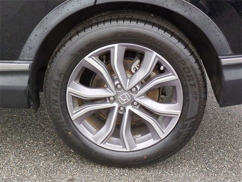 Used 2020 Honda CR-V Touring image 11