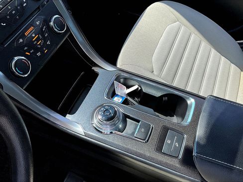 Used 2017 Ford Fusion S image 15