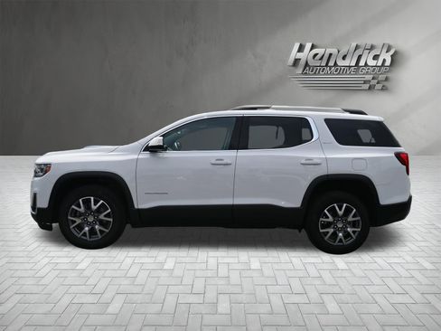 Used 2023 GMC Acadia SLT w/ Trailering Package AWD/4WD image 9