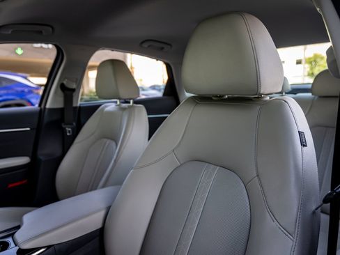 Used 2021 Hyundai Sonata Limited FWD image 13