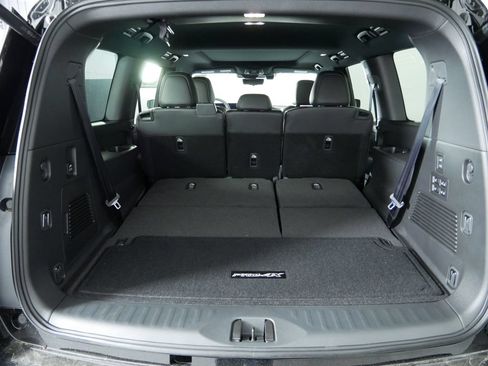 New 2025 Nissan Armada PRO-4X w/ Pro-4X Premium Package AWD/4WD image 17