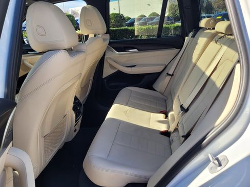 Used 2021 BMW X3 xDrive30i w/ Premium Package image 11