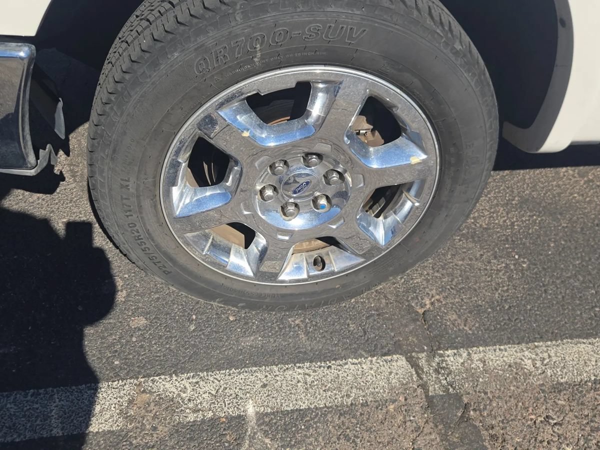 Used 2013 Ford F150 Lariat w/ Luxury Equipment Group AWD/4WD image 14