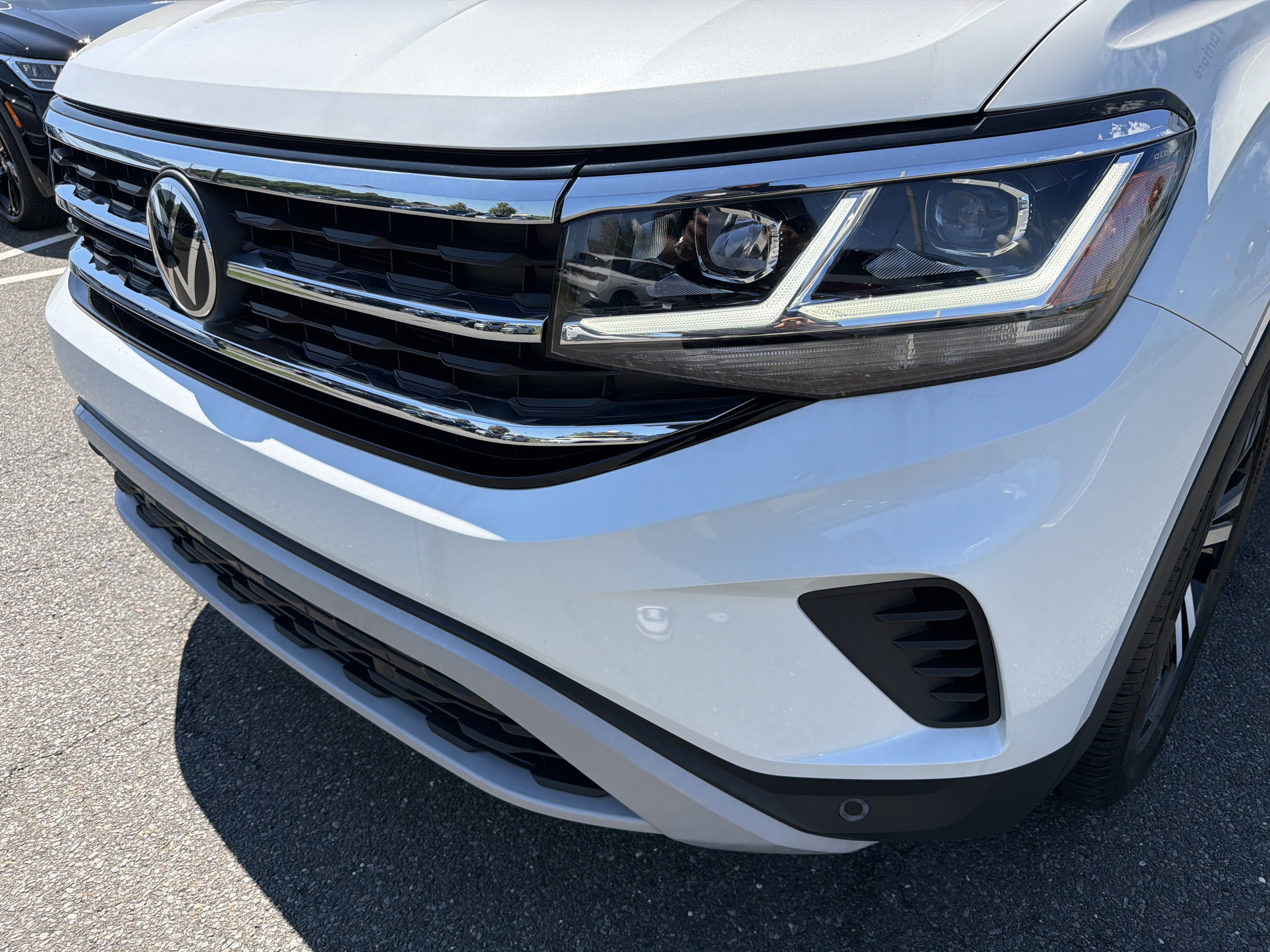Certified 2023 Volkswagen Atlas SEL AWD/4WD image 12