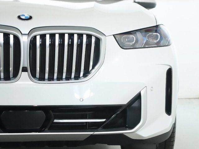 Used 2025 BMW X5 xDrive40i AWD/4WD image 8