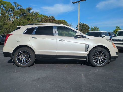 Used 2015 Cadillac SRX Premium image 4