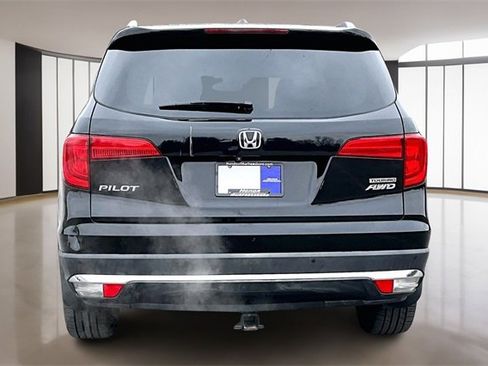 Used 2016 Honda Pilot Touring image 5