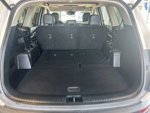 Used 2022 Kia Telluride EX FWD image 12