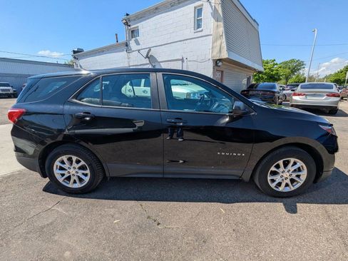 Used 2020 Chevrolet Equinox LS w/ LPO, Floor Liner Package image 8