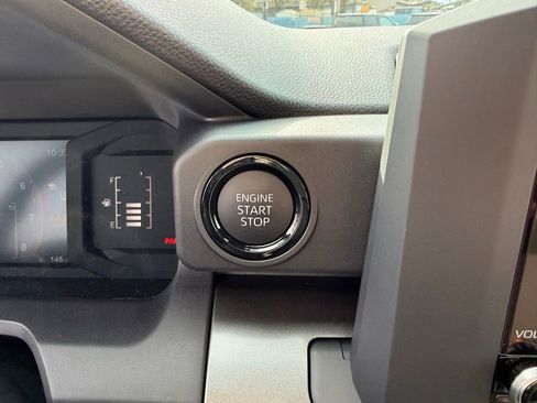 New 2025 Toyota Tacoma SR5 AWD/4WD image 25