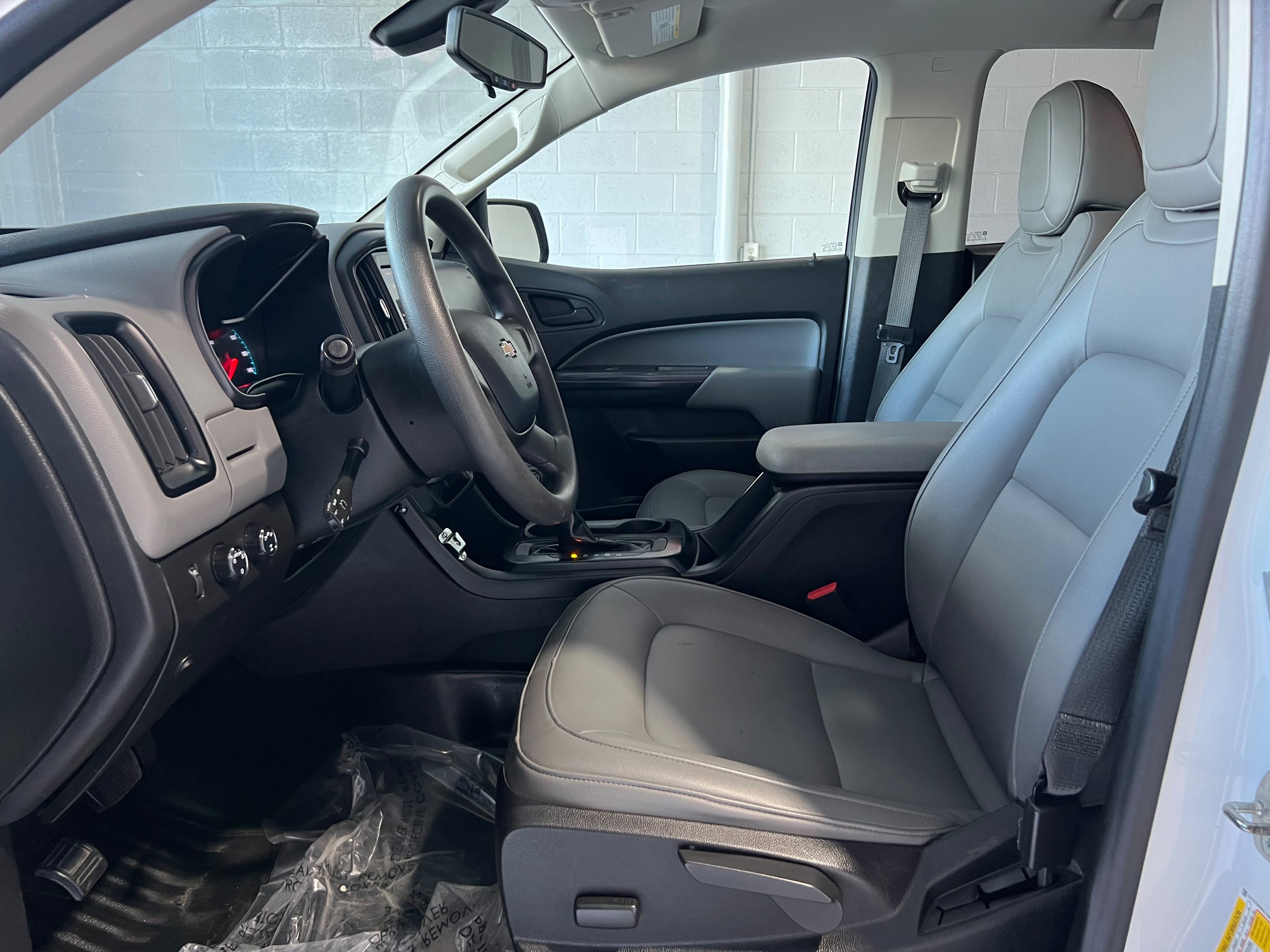 Used 2020 Chevrolet Colorado W/T AWD/4WD image 10