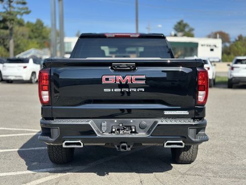 New 2026 GMC Sierra 1500 Elevation image 5