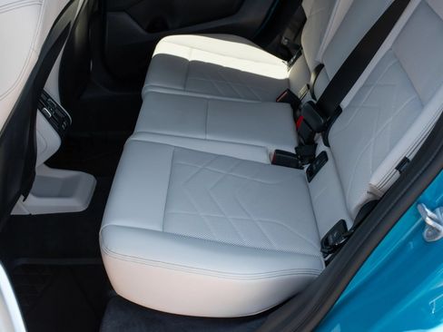 Used 2025 BMW X1 M35i w/ Shadowloine Package AWD/4WD image 21