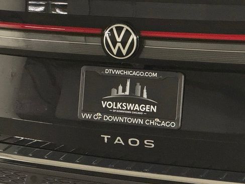 New 2025 Volkswagen Taos SE image 35