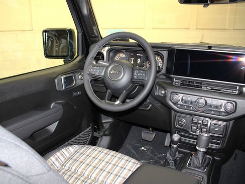 New 2026 Jeep Wrangler Unlimited Sport AWD/4WD image 13