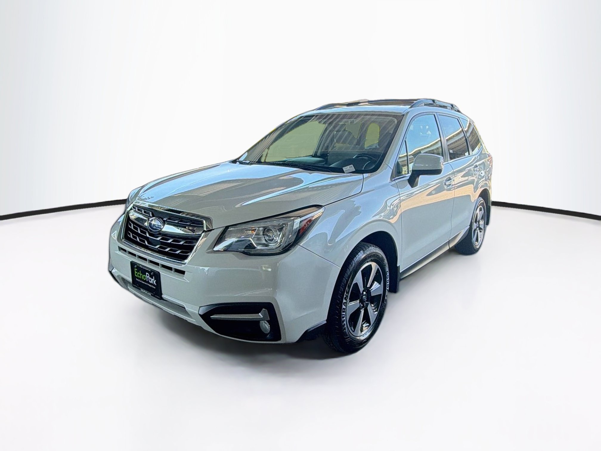 Used 2018 Subaru Forester 2.5i Limited AWD/4WD image 3