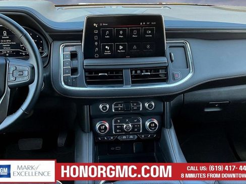 Used 2024 GMC Yukon AT4 w/ AT4 Premium Plus Package AWD/4WD image 10
