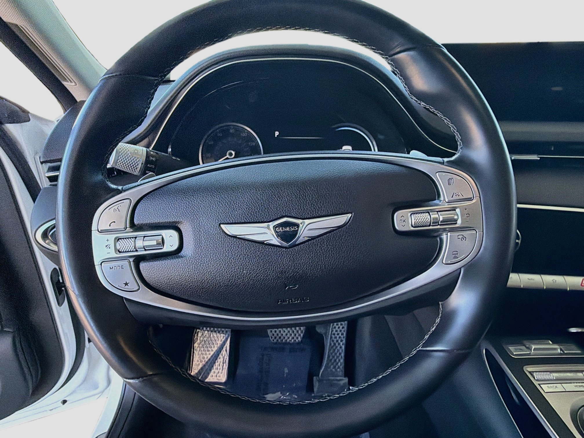 Used 2025 Genesis GV70 2.5T AWD/4WD image 17