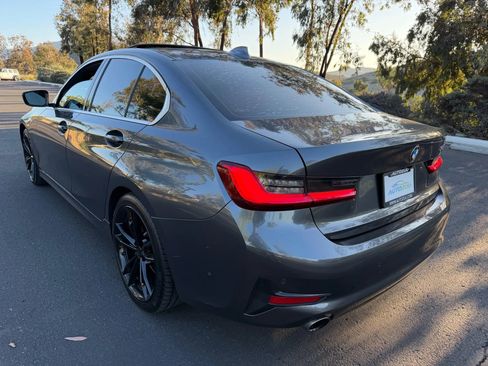 Used 2021 BMW 330i Sedan w/ Driving Assistance Package image 3