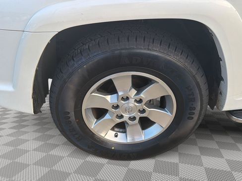 Used 2013 Toyota 4Runner SR5 RWD image 20