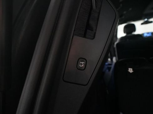 Used 2018 Dodge Grand Caravan GT FWD image 15