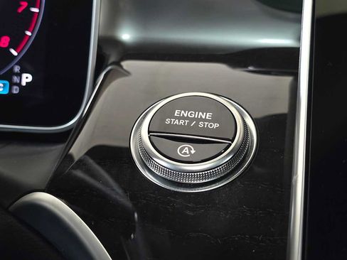 Certified 2026 Mercedes-Benz GLC 300 4MATIC image 36