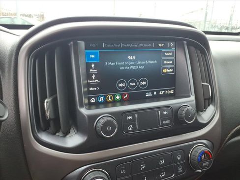 Used 2021 GMC Canyon AT4 image 26