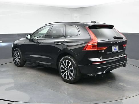 Used 2024 Volvo XC60 B5 Plus w/ Protection Package Premier AWD/4WD image 8