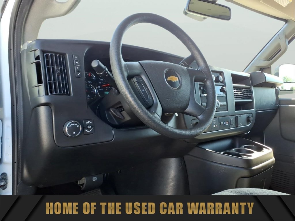 Certified 2025 Chevrolet Express 3500 LT w/ LT Preferred Equipment Group RWD image 16
