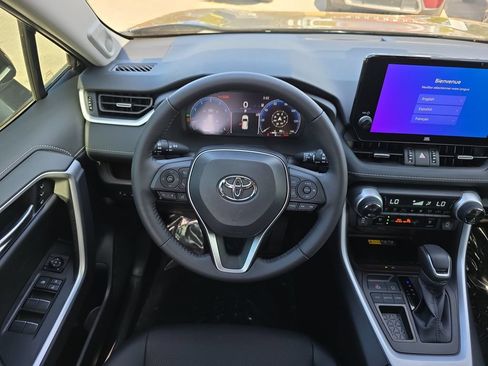 Used 2025 Toyota RAV4 Limited w/ Advanced Technology Package FWD image 15