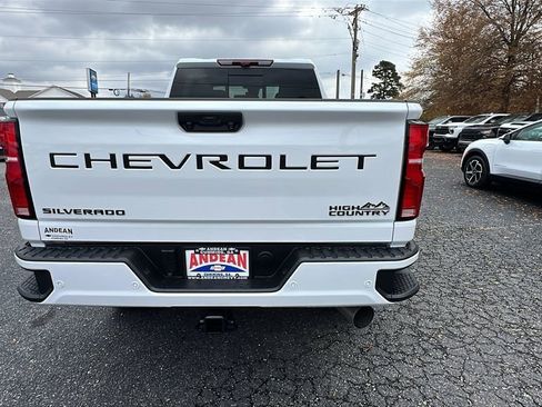 New 2025 Chevrolet Silverado 2500 High Country w/ High Country Premium Package image 6