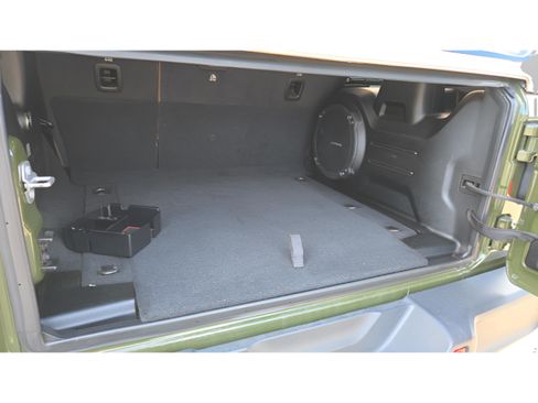 Used 2021 Jeep Wrangler Unlimited Rubicon image 31