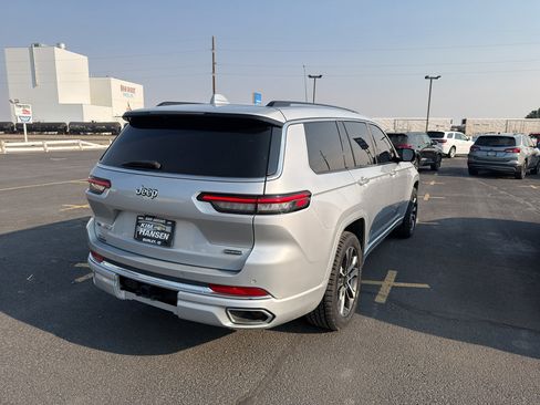Used 2022 Jeep Grand Cherokee L Overland AWD/4WD image 4