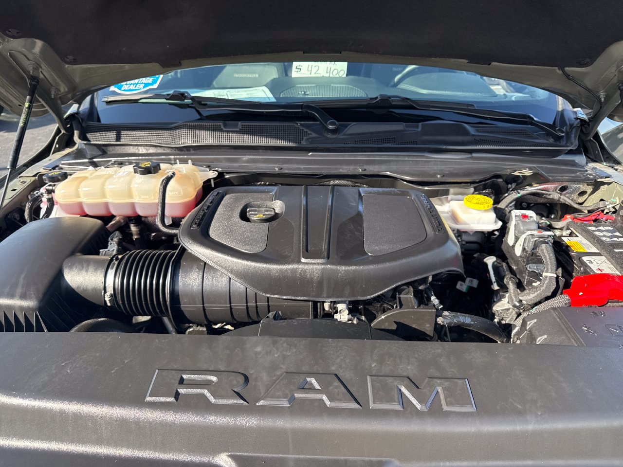Used 2026 RAM 1500 Laramie AWD/4WD image 11