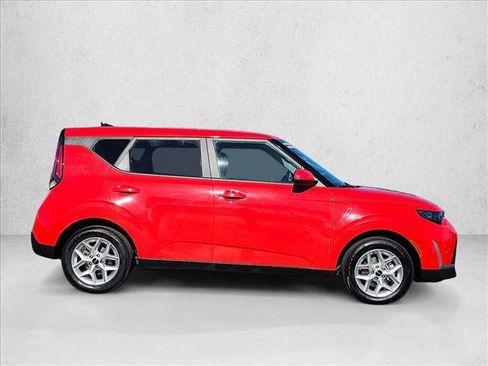 Used 2023 Kia Soul LX w/ Option Group 015 image 4