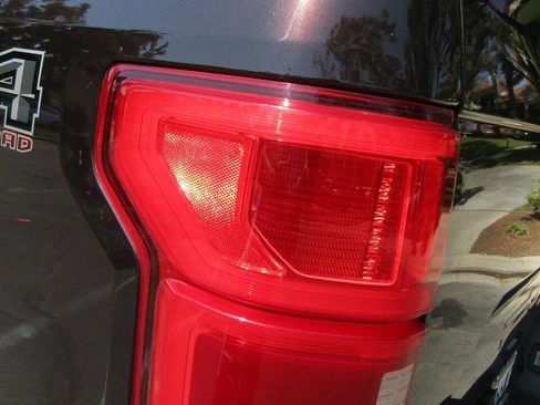 Used 2018 Ford F150 XLT w/ Equipment Group 302A Luxury image 28