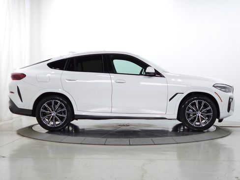 Used 2020 BMW X6 xDrive40i w/ M Sport Package AWD/4WD image 11