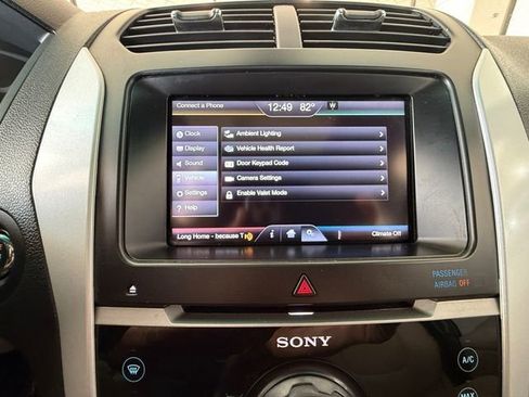 Used 2014 Ford Explorer Limited w/ Equipment Group 302A AWD/4WD image 21