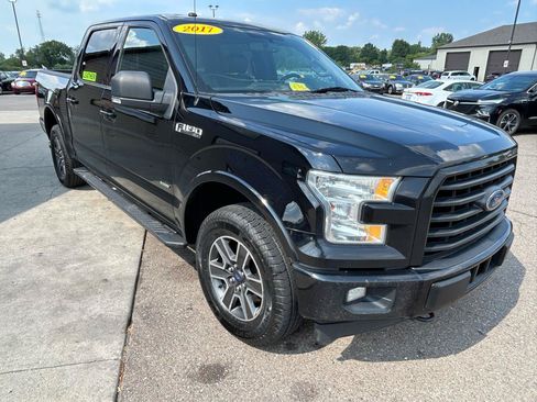 Used 2017 Ford F150 XLT w/ Equipment Group 302A Luxury AWD/4WD image 3