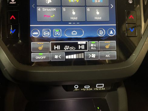 Used 2025 Subaru Forester Premium image 20