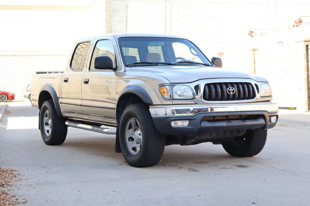 Used 2004 Toyota Tacoma PreRunner RWD image 2