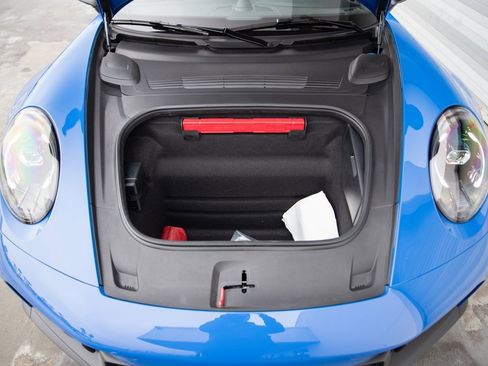 Certified 2025 Porsche 911 Targa 4 GTS image 28