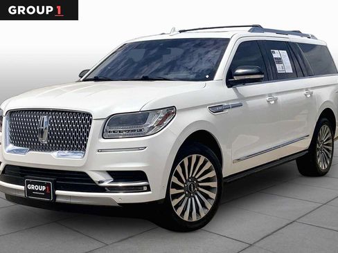 Certified 2020 Lincoln Navigator L Reserve w/ Luxury Package AWD/4WD image 1