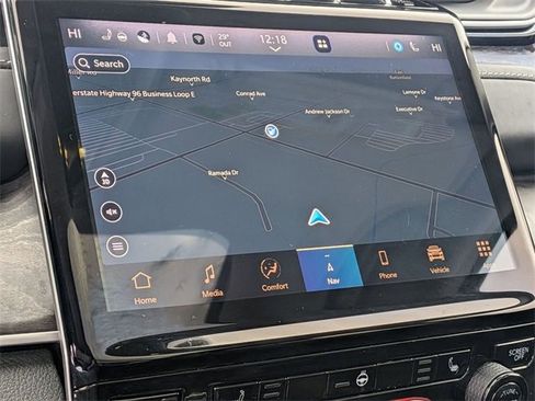 Used 2022 Jeep Grand Cherokee Limited 4xe image 25