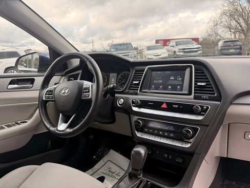 Used 2019 Hyundai Sonata SEL image 35